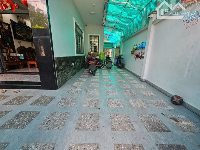 Bán gấp biệt thự Khang Điền - Đỗ Xuân Hợp, Phước Long B, quận 9 - 1