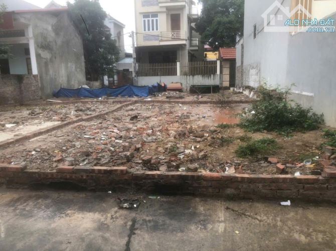 BÁN ĐẤT  THUẬN THÀNH. BẮC NINH 55M2 * MT 5,6M * 1,95 TỶ. ĐƯỜNG THÔNG BÀN CỜ - 1
