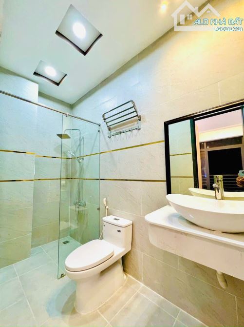 Bán gấp nhà 77m2 1/ HXH 20m ra Quang Trung, P10, Gò Vấp, 4 lầu  giá 12.9 tỷ - 15