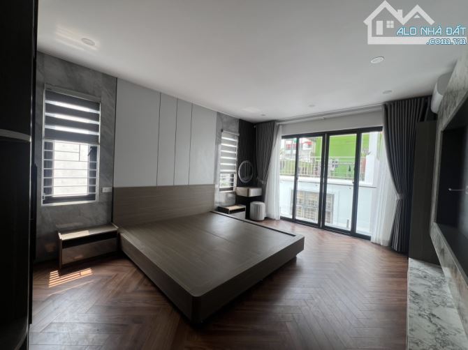 Bán nhà Bát khối 41m2 xây 7 tầng - thang máy gara ôtô 7 chỗ, nhà mới full nội thất - 17