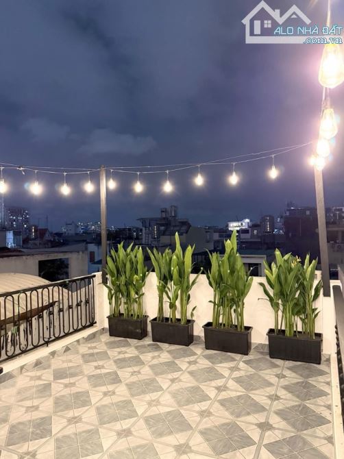 HẺM XE HƠI. CÁCH 1 CĂN RA MT ĐƯỜNG LỚN,5PN,CHỈ 9,xxx TỶ - 17