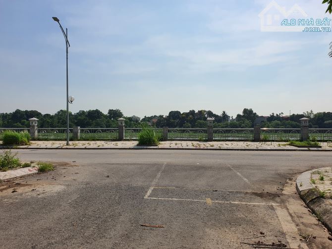 Bán 100m2 đất Khu Đô thị Tiến Lộc, TP. Phủ Lý, cạnh sông Đáy, đẹp nhất Hà Nam, giá 2.35 tỷ - 2