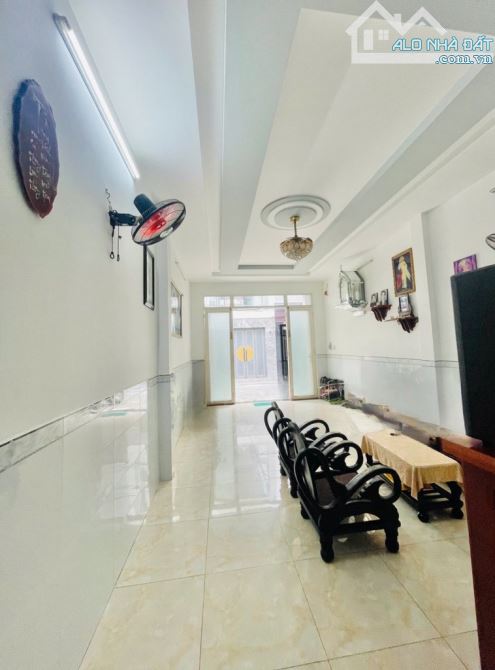 NHÀ TÂN PHÚ,TÂN HƯƠNG 4 TẦNG,HẺM NHỰA 8M,NGAY CHỢ TÂN HƯƠNG,GẦN AEON ,61M2(4X15),4PN - 2