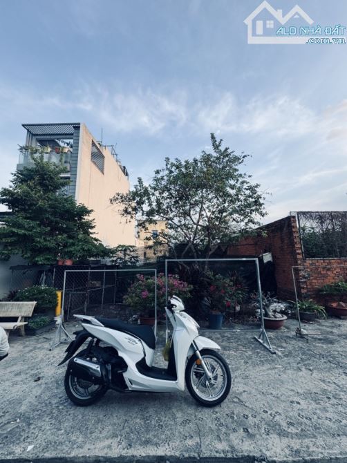 Bán đất HXH Tân Hiệp 38 Tân Hiệp ,Hóc Môn , ngang khủng 10m DT 300m2 . Giá chỉ 7.0 tỷ (TL) - 2