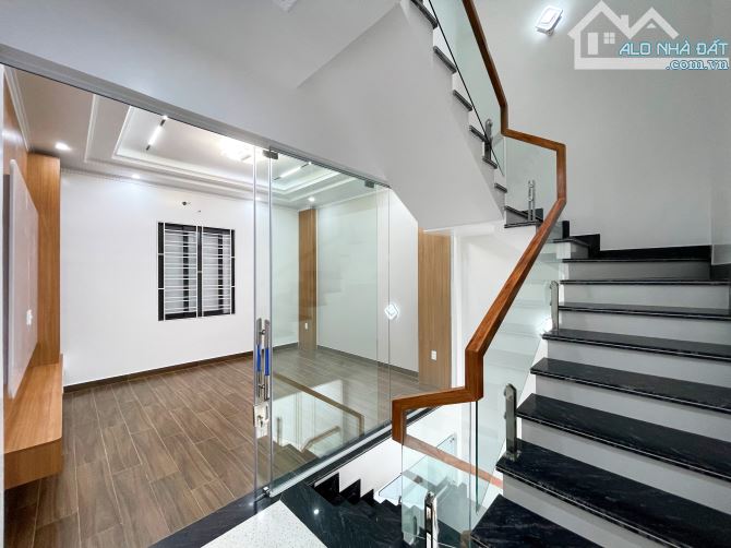 Nhà 4 tầng xây mới TĐC Sao Sáng tuyến 2 Ngô Gia Tự - 55m2 - Đường 12m - 2