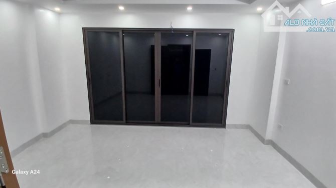 Nhà Đẹp Cổ Nhuế - Phạm Văn Đồng-35 M x 6 TẦng - Thang Máy- Căn Góc - 2