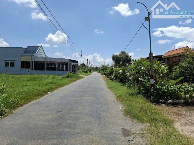 Đất đẹp, 1.110m2 ONT ộ nhựa Tám Thăng cạnh Quốc lộ 1A, Thạnh Đức, Bến Lức. Giá rẻ 5.8tr/m2 - 2