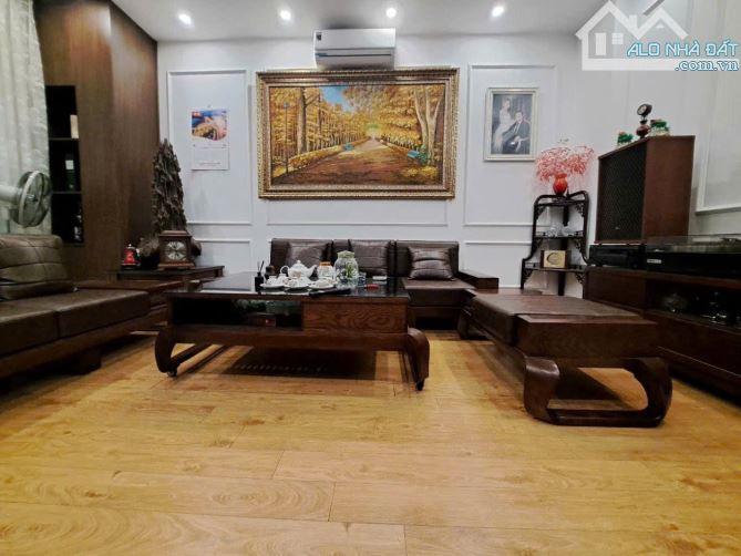 BÁN NHÀ TRẦN THÁI TÔNG CẦU GIẤY – NHÀ ĐẸP – NGÕ NÔNG – THOÁNG SÁNG – 32M2, CHỈ HƠN 7 TỶ - 2