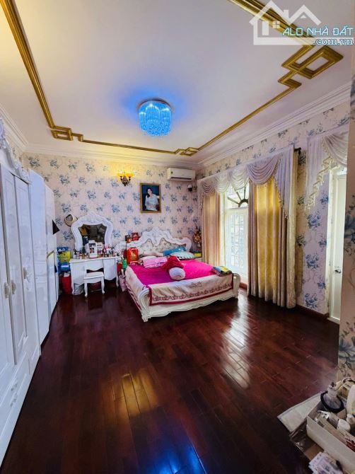 Biệt thự góc 3 Mặt Tiền Quách Văn Tuấn 12x21 ngay Lotte Mart Cộng Hoà-Nhà Ga T3 chỉ 74 Tỷ - 2