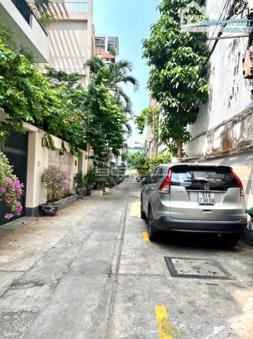 Bán gấp biệt thự MT khu nội bộ VIP Nguyễn Thành Ý,P Đa Kao, Quận 1, DT 8,5 x 17m - 2