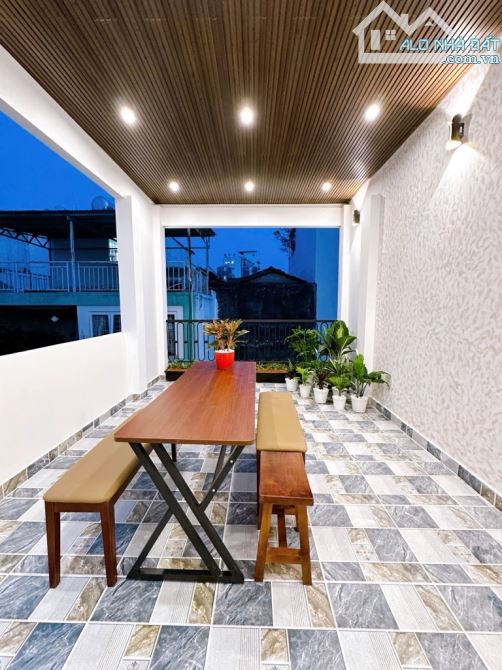 HẺM XE HƠI. CÁCH 1 CĂN RA MT ĐƯỜNG LỚN,5PN,CHỈ 9,xxx TỶ - 2