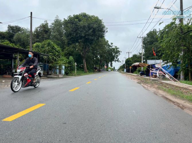 Chủ gửi bán 6813m2 đất mặt tiền nguyễn thị nê giá 26 tỷ - 2