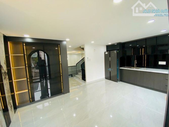 SIÊU PHẨM 5 TẦNG - 78m2- ĐƯỜNG TRƯỚC NHÀ 10m- PHAN HUY ÍCH - GÒ VẤP - 2