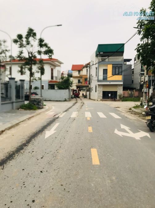 CỰC HOT ĐẤT ĐẤU GIÁ DỤC TÚ, ĐÔNG ANH, 130 TR / m2, 90 M2, SÁT ĐƯỜNG GOM CẦU TỨ LIÊN - 2