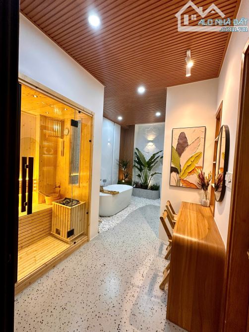 Siêu phẩm đầu tư- CHDV Đường Hiệp Nhất Q.TB. 6x15 vuông. 5 lầu HDT: 65tr giá 16.9 Tỷ TL - 2
