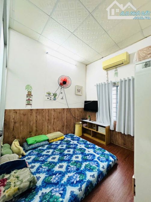 NHÀ SÁT KHU VIP NAM LONG QUẬN 7, XE HƠI NGỦ TRONG NHÀ, 4,5x17M, VÕ THỊ NHỜ - 2