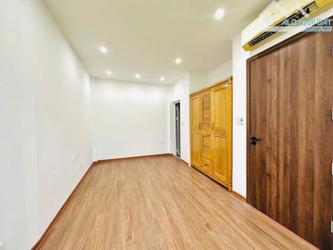 🌹🌹LÔ GÓC, NGÕ NÔNG, 2 MẶT THOÁNG, VIEW ĐẸP TRƯỚC NHÀ, TẶNG NỘI THẤT, SỔ ĐỎ ĐẸP, 3 NGỦ VỆ - 2