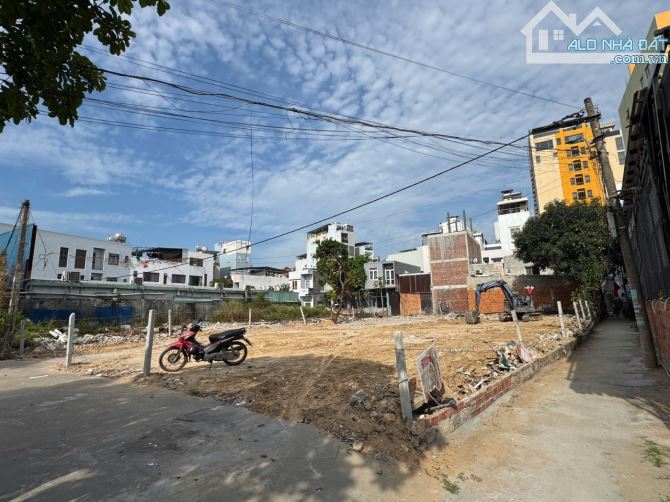 BÁN ĐẤT ĐƯỜNG CHÍNH HỮU, GẦN PHẠM VĂN ĐỒNG, VỊ TRÍ CỰC ĐẸP, CÁCH BIỂN 500M - 2
