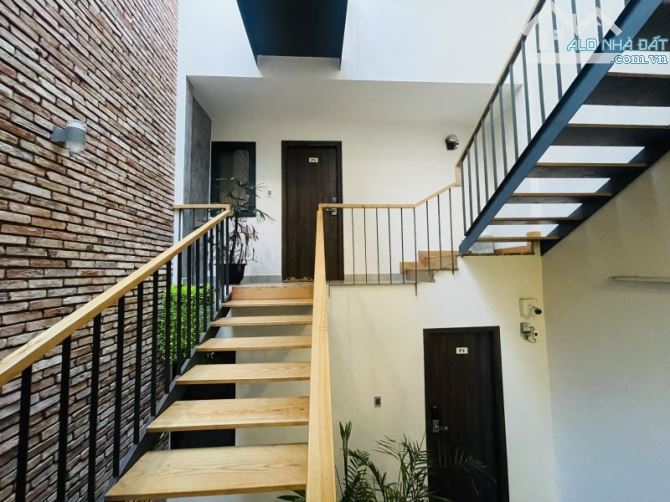 Gấp bán nhà Sài Gòn, kế Mt Hai Bà Trưng, dt 146m2, 4 tầng, giá 33 tỷ. - 3