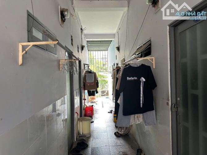 Bán 40 CHDV - Đường Lã Xuân Oai ngay chợ Tăng Nhơn Phú A Q9 - Thu nhập 140 triệu/tháng. - 3