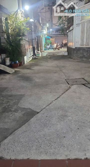Nhà bán: đường Tô Hiến Thành. Q10. DTSD 101m2, 5 tầng, giá 16,5 tỷ - 3