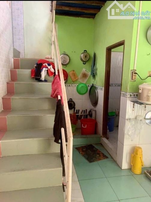 Thua Nợ Cần Bán nhanh Căn nhà 615triệu o Tô Ký tân Xuân Hóc Môn 62m2 Sổ Hồng Riêng - 3