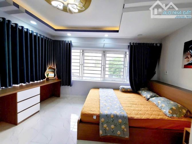 Tân Bình giáp Quận 10-5 Tầng-30M2(ngang hơn 4M)-3pN-Giá Chỉ Nhỉnh 5Ty TL ‼️ - 3