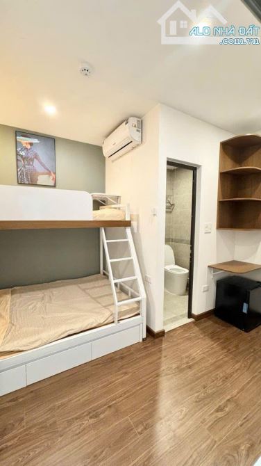 Tòa CHDV phố Vũ Ngọc Phan 18p KK, DT 80tr/th, ba gác thông, 15m ra ô tô, 78m2 - 3
