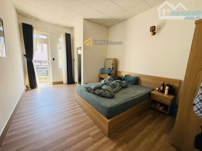 Nhà đẹp Đồng Tâm hai m,ặt tiền trước sau hẻm lớn chỉ 7 tỷ tl - 3