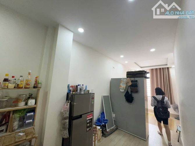 BÁN CHDV 5 TẦNG MỚI ĐẸP ĐƯỜNG TRẦN VĂN ĐANG, P.9, Q.3 GIÁ CHỈ 10.5 TỶ TL - 3