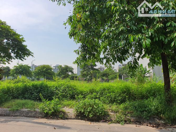 Bán 100m2 đất Khu Đô thị Tiến Lộc, TP. Phủ Lý, cạnh sông Đáy, đẹp nhất Hà Nam, giá 2.35 tỷ - 4