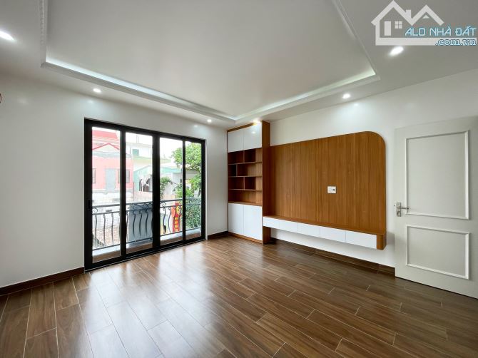 Nhà 4 tầng xây mới TĐC Sao Sáng tuyến 2 Ngô Gia Tự - 55m2 - Đường 12m - 4