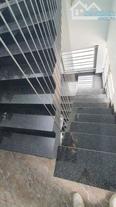 (Siêu phẩm) MT Đào Duy Từ p6 Q10. 5x20 Hầm 5 tầng giá chỉ 39.9 tỷ TL - 4