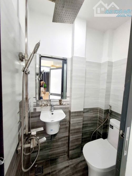 Tân Bình giáp Quận 10-5 Tầng-30M2(ngang hơn 4M)-3pN-Giá Chỉ Nhỉnh 5Ty TL ‼️ - 4