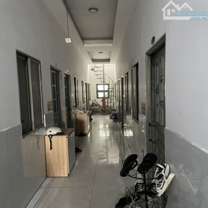 CHDV MẶT TIỀN SIÊU LỢI NHUẬN - DOANH THU 450TR/ THÁNG - 393m2 - TẦNG - 13X30 - GIÁ 78.X Ỷ - 4