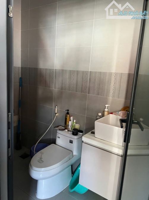 Gấp bán siêu phẩm CHDV 9 phòng -  HCH – Thân Nhân Trung – Tân Bình – chỉ 12 tỷ 8 TL - 4