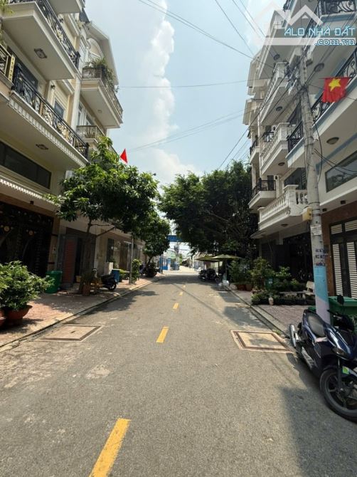 Khá Sang Trọng Hẻm VIP 12 Hiệp Thành 13 - 4