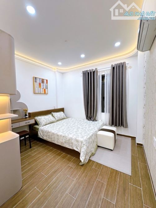 HẺM XE HƠI. CÁCH 1 CĂN RA MT ĐƯỜNG LỚN,5PN,CHỈ 9,xxx TỶ - 4