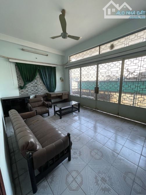 Bán Mặt Tiền Ba Đình , Phường 10 Quận 08 Nở Hậu 6Met DTSD 521m2 - 4
