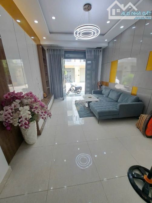 🔥Nhà 5 Tầng,KHU PHÂN LÔ ĐỒNG BỘ-đường TL44- Phường THẠNH LỘC- Quận 12.dt 60m2 (4x15) đườn - 4