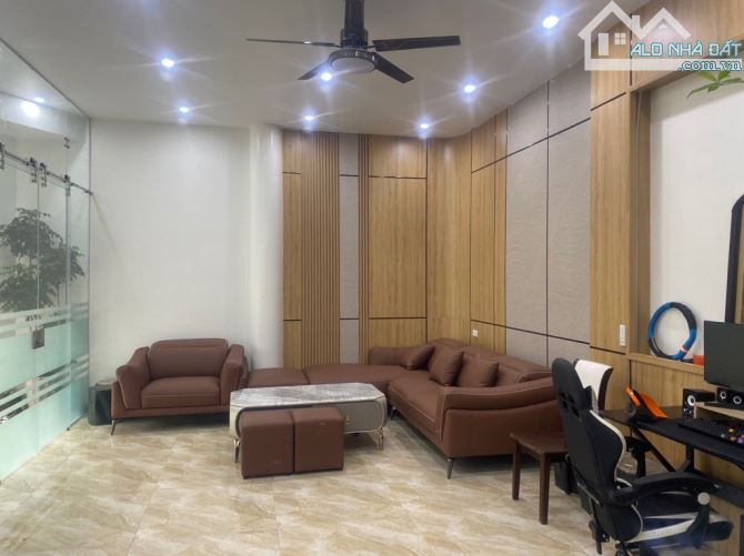 🏡 BÁN NHÀ KĐT ĐẠI KIM - LÔ GÓC 70M2 - MẶT TIỀN RỘNG - KINH DOANH ĐỈNH 🏡 - 4