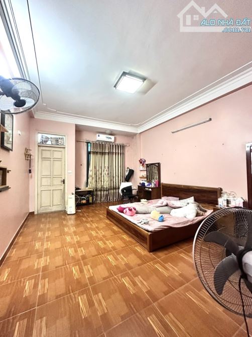 Bán nhà Mễ Trì Thượng, nhà đẹp 5 tầng, thông số vàng, chủ tự xây tâm huyêt, giá 9.2 tỷ - 4