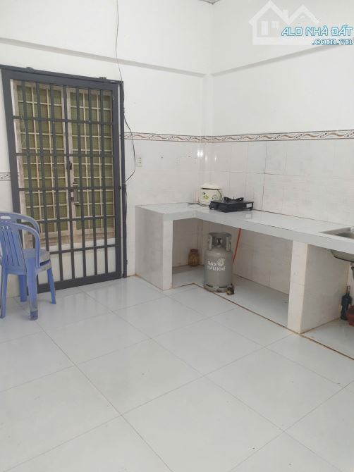 NHÀ TRỆT LỬNG (GẦN NHƯ LẦU) HẺM NHÁNH NGUYỄN THỊ TÍNH, P. BÙI HỮU NGHĨA - 4