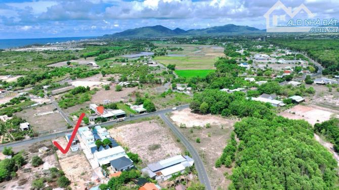 MẶT TIỀN ĐƯỜNG VEN BIỂN - CÁCH BÃI TẮM LỘC AN CHỈ 2KM  🌈DT 1021M2 - 4