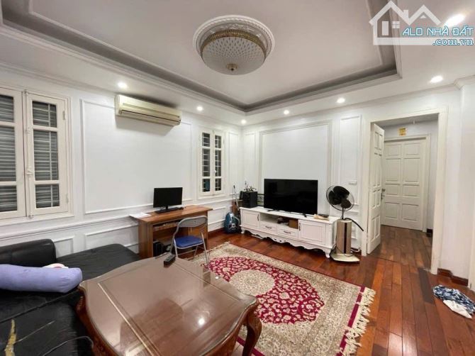 BIỆT THỰ LIỀN KỀ DỰ ÁN VINHOMES GALLERY GIẢNG VÕ. DT 131M2, MT 11M. 4 TẦNG. GIÁ 65 TỶ - 4