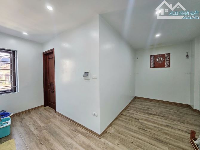 Nhà mới đẹp ở luôn Yên Hòa Cầu Giấy. Sổ vuông 34m, 6 tầng, MT5m Giá 11.5 tỷ Ô tô vào nhà - 5