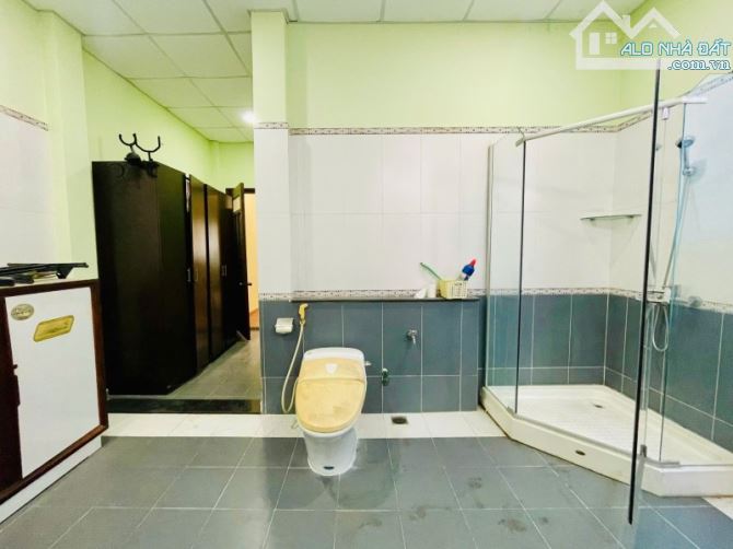 Gấp bán nhà Sài Gòn, cạnh Hai Bà Trưng, giá 29.5 tỷ, 4 tầng, dt 120m2. - 5
