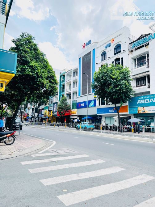 KHU DÂN CƯ 65M2 ĐẤT TRỐNG TIỆN XÂY  MỚI - HẼM TO THOÁNG SẠCH ĐẸP DÂN TRÍ  CAO, NẰM TRONG K - 5
