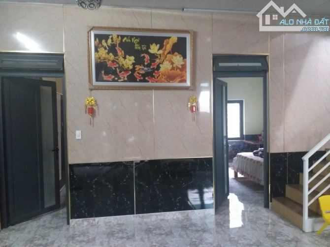 Bán nhà 120m2 phường 8 đà lạt 2,5 tỷ có 4 phòng ngủ -cách hồ xuân hương 2,5 km - 5