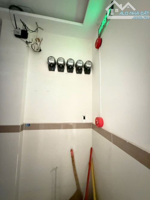 BÁN CHDV HẦM+6 TẦNG NGAY CẦU THAM LƯƠNG, DT 6X20M DOANH THU 70TR/TH NHỈNH 15 TỶ TL - 5